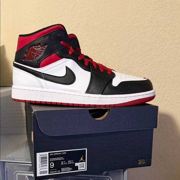 Jordan Mid-Top Sneakers - Black White Red - Picture 5 of 8